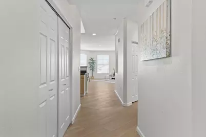 1121 40th St 1301, Emeryville, CA 94608 - Photo 3