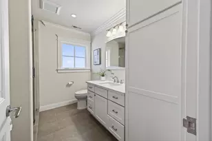 1510 Kingswood Dr, Hillsborough, CA 94010 - Photo 65