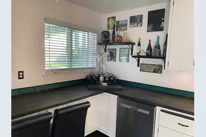 1144 Shirley Ct, Dos Palos, CA 93620 - Photo 5
