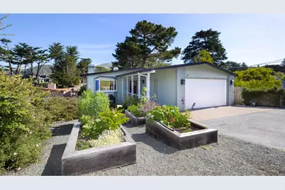 551 4th St, Montara, CA 94037 - Photo 1