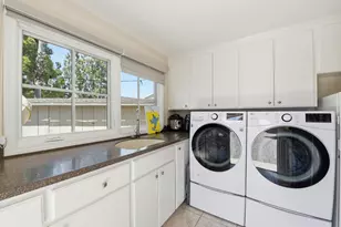 2465 Fenian Dr, Campbell, CA 95008 - Photo 35