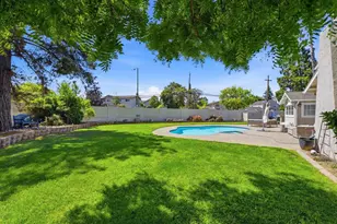2465 Fenian Dr, Campbell, CA 95008 - Photo 41