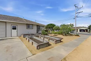 10904 Oak St, Castroville, CA 95012 - Photo 5
