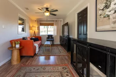 1825 Wilshire Blvd, San Jose, CA 95116 - Photo 17
