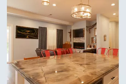 1011 El Cerro Dr, Hollister, CA 95023 - Photo 11