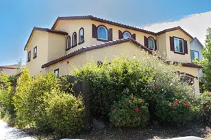 1011 El Cerro Dr, Hollister, CA 95023 - Photo 5