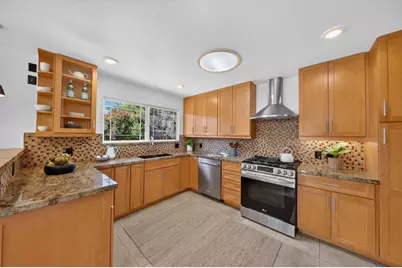 18397 Swarthmore Dr, Saratoga, CA 95070 - Photo 17