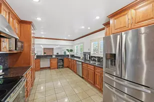 3607 Deedham Dr, San Jose, CA 95148 - Photo 11