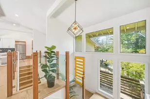 11234 Sun Valley Dr, Oakland, CA 94605 - Photo 5