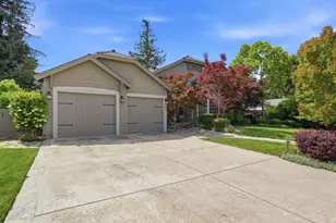 15027 Natalye Rd, Monte Sereno, CA 95030 - Photo 3