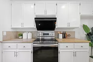 939 La Mesa Ter C, Sunnyvale, CA 94086 - Photo 9