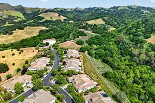 9060 Village View Pl, San Jose, CA 95135 - Photo 5