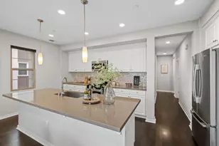 1071 Dewberry Pl 102, San Jose, CA 95131 - Photo 5