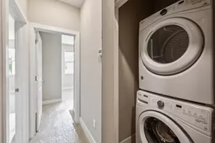 21 Tidal Wy, San Mateo, CA 94401 - Photo 17