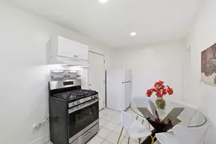 2115 University Ave, Mountain View, CA 94040 - Photo 19