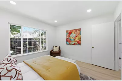 2115 University Ave, Mountain View, CA 94040 - Photo 13
