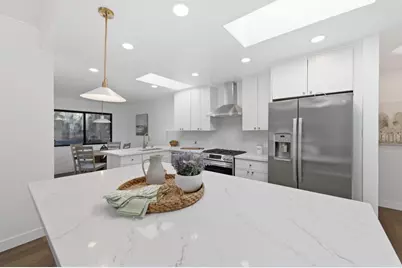 605 Alameda De Las Pulgas, Belmont, CA 94002 - Photo 9