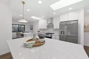 605 Alameda de las Pulgas, Belmont, CA 94002 - Photo 9