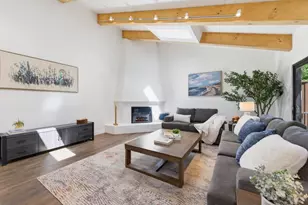 605 Alameda de las Pulgas, Belmont, CA 94002 - Photo 5