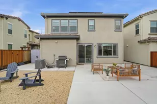 1122 S Morning Glory Dr, Mountain House, CA 95391 - Photo 25