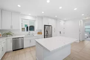 1122 S Morning Glory Dr, Mountain House, CA 95391 - Photo 3