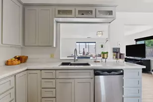 1930 Vine Dr, Fairfield, CA 94533 - Photo 9