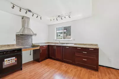 131 W Central Ave, Tracy, CA 95376 - Photo 13