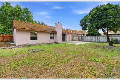 131 W Central Ave, Tracy, CA 95376 - Photo 39