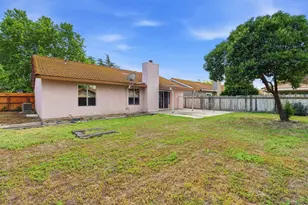 131 W Central Ave, Tracy, CA 95376 - Photo 39