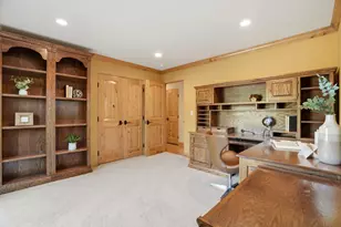 17660 Vineland Ave, Monte Sereno, CA 95030 - Photo 33
