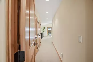 17660 Vineland Ave, Monte Sereno, CA 95030 - Photo 43