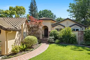 17660 Vineland Ave, Monte Sereno, CA 95030 - Photo 3