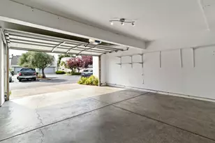 1760 Shady Creek Ct, San Jose, CA 95148 - Photo 43