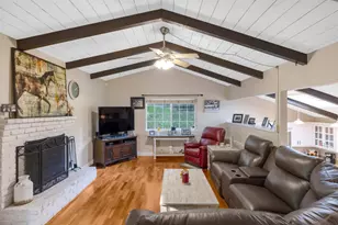 6900 Lakeview Dr, Salinas, CA 93907 - Photo 13