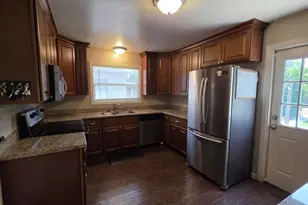 720 S Rose St, Turlock, CA 95380 - Photo 7