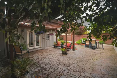 206 Edinburgh Ave, Monterey, CA 93940 - Photo 19