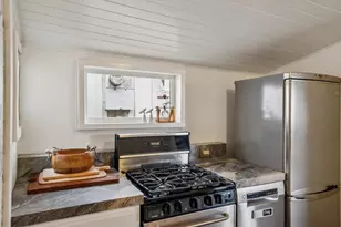 313 14th St, Pacific Grove, CA 93950 - Photo 13