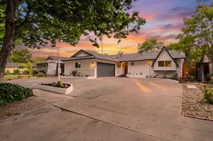 1520 Willowdale Dr, San Jose, CA 95118 - Photo 3