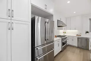 18867 Montalvo Oaks Cir, Monte Sereno, CA 95030 - Photo 9