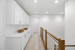 18867 Montalvo Oaks Cir, Monte Sereno, CA 95030 - Photo 13