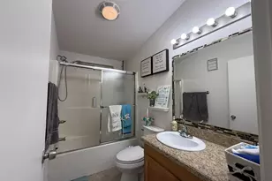 205 Manitoba Ter 205, Fremont, CA 94538 - Photo 3