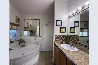 205 Manitoba Ter 205, Fremont, CA 94538 - Photo 11