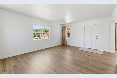 39 N 34th St, San Jose, CA 95116 - Photo 9