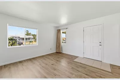 39 N 34th St, San Jose, CA 95116 - Photo 5
