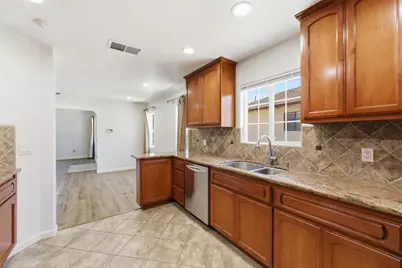 39 N 34th St, San Jose, CA 95116 - Photo 13
