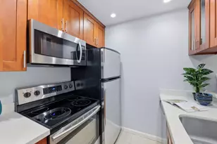 3135 Shelter Creek Ln, San Bruno, CA 94066 - Photo 11