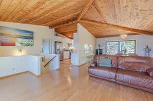 17220 Garlen Ct, Salinas, CA 93907 - Photo 5