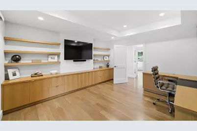 26805 Palo Hills Dr, Los Altos Hills, CA 94022 - Photo 25