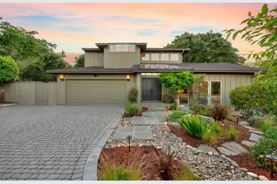 26805 Palo Hills Dr, Los Altos Hills, CA 94022 - Photo 47