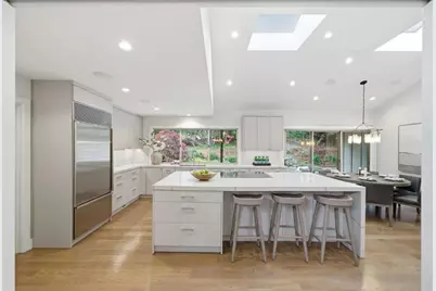 26805 Palo Hills Dr, Los Altos Hills, CA 94022 - Photo 17